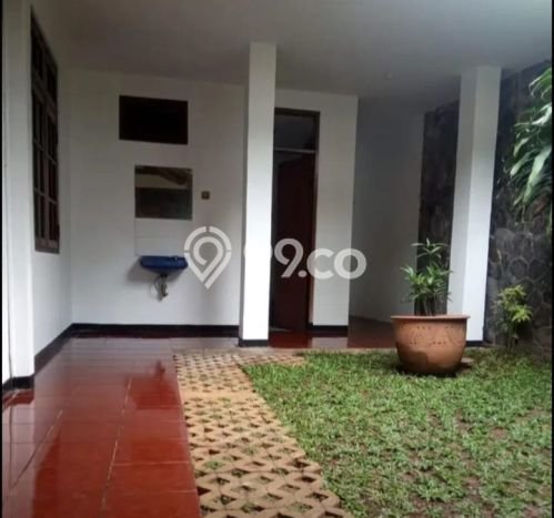 For Sale! Premium House LT 350m2 Desain Modern di Gandaria For Sale! Premium House LT 350m2 Desain Modern di Gandaria