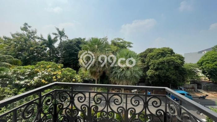 Jual Rumah Mewah Elegan Dengan View Cantik di Pondok Indah, Jakarta Selatan Jual Rumah Mewah Elegan Dengan View Cantik di Pondok Indah, Jakarta Selatan