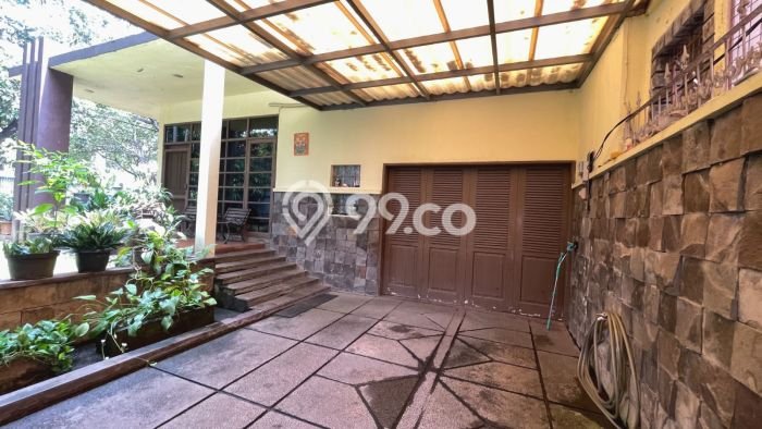 Dijual Rumah Mewah Elegan Dengan View Eksklusif di Pondok Indah, Jakarta Selatan Dijual Rumah Mewah Elegan Dengan View Eksklusif di Pondok Indah, Jakarta Selatan