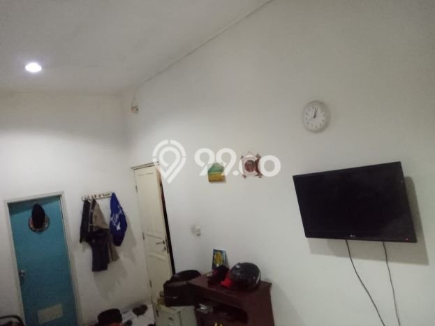Rumah Elit Modern Tanpa Renovasi di Pondok Pinang Jakarta Selatan Rumah Elit Modern Tanpa Renovasi di Pondok Pinang Jakarta Selatan