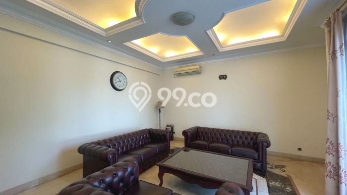Hunian Mewah LB 1200m2 Siap Huni Desain Elegan di Pondok Indah, Jakarta Selatan Hunian Mewah LB 1200m2 Siap Huni Desain Elegan di Pondok Indah, Jakarta Selatan