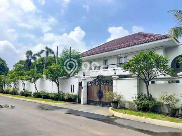 For Sale! Premium House LT 1381m2 Desain Elegan di Permata Hijau For Sale! Premium House LT 1381m2 Desain Elegan di Permata Hijau