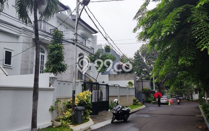 Best Deal Hunian Mewah Ideal dan Luas di Kebayoran Baru, Jakarta Selatan Best Deal Hunian Mewah Ideal dan Luas di Kebayoran Baru, Jakarta Selatan