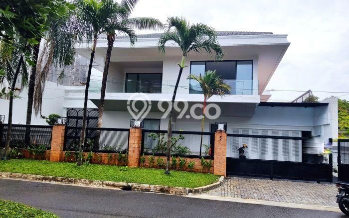 Sewa Rumah Nyaman di Pondok Indah LT 800m2 / LB 1000m2 Siap Huni Sewa Rumah Nyaman di Pondok Indah LT 800m2 / LB 1000m2 Siap Huni