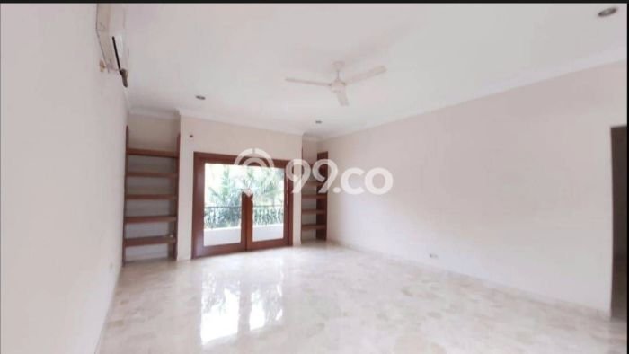 Hunian Modern Untuk Disewakan di Pondok Indah Jakarta Selatan 6 KT & 4 KM Hunian Modern Untuk Disewakan di Pondok Indah Jakarta Selatan 6 KT & 4 KM