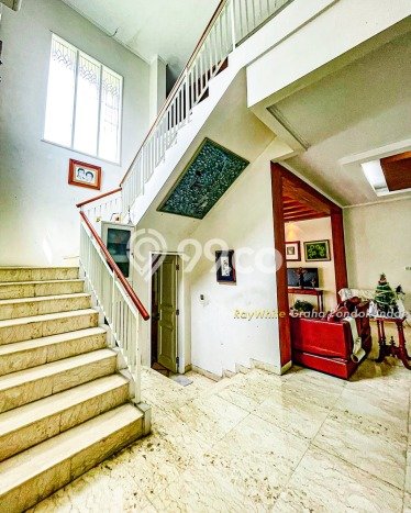 HOT PROPERTY! Rumah Strategis di Pondok Indah, LT 261m² LB 350m² HOT PROPERTY! Rumah Strategis di Pondok Indah, LT 261m² LB 350m²