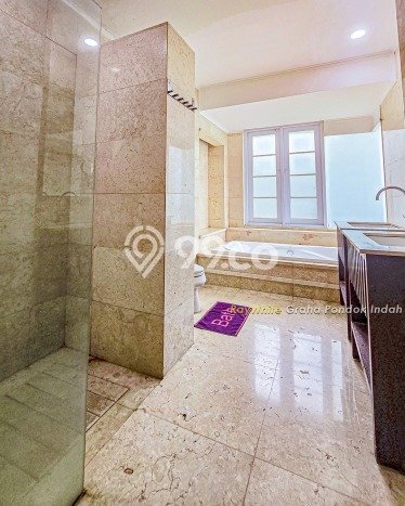 Jual Rumah Luas Megah Dengan View Cantik di Kemang, Jakarta Selatan Jual Rumah Luas Megah Dengan View Cantik di Kemang, Jakarta Selatan