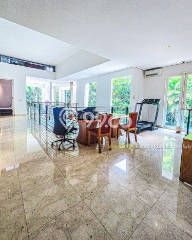 Best Deal Hunian Premium Ideal dan Luas di Kebayoran Baru, Jakarta Selatan Best Deal Hunian Premium Ideal dan Luas di Kebayoran Baru, Jakarta Selatan
