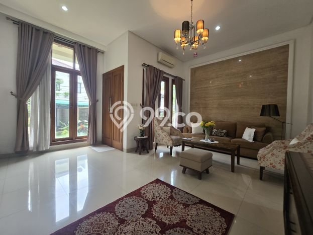 Rumah Elit Modern Siap Huni di Pondok Indah Jakarta Selatan Rumah Elit Modern Siap Huni di Pondok Indah Jakarta Selatan