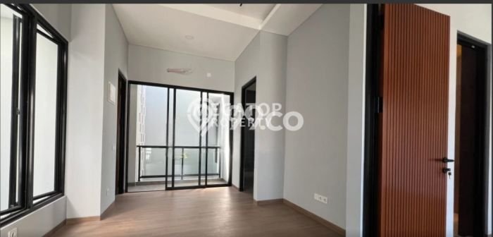 For Sale Rumah Elit Exclusive di BSD, Tangerang Selatan For Sale Rumah Elit Exclusive di BSD, Tangerang Selatan