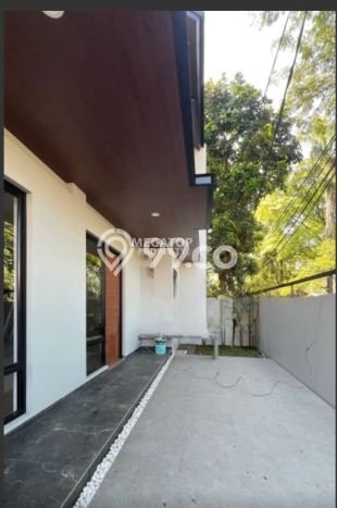 For Sale Rumah Elit Exclusive di BSD, Tangerang Selatan For Sale Rumah Elit Exclusive di BSD, Tangerang Selatan