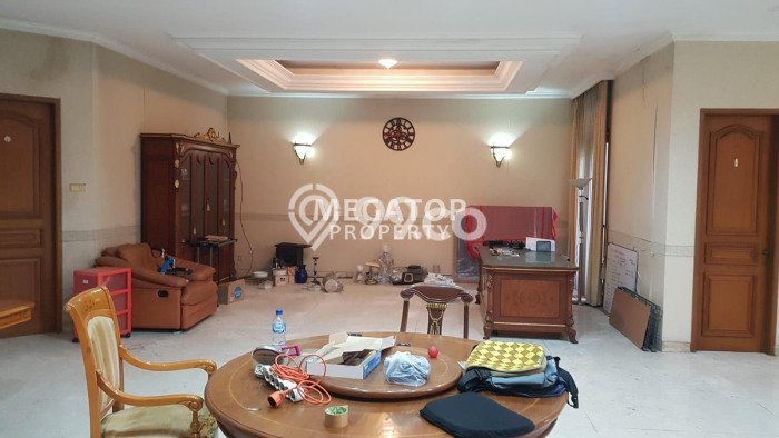 Rumah Luxury Modern Tanpa Renovasi di Pondok Indah Jakarta Selatan Rumah Luxury Modern Tanpa Renovasi di Pondok Indah Jakarta Selatan