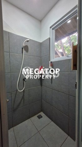 AREA BISNIS! Ruko Kawasan , Luas 225m2m², Mainroad, Strategis AREA BISNIS! Ruko Kawasan , Luas 225m2m², Mainroad, Strategis
