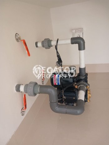 Ruko For Rent di BSD City, Luas 177m², Area Komersial, Akses Strategis Ruko For Rent di BSD City, Luas 177m², Area Komersial, Akses Strategis