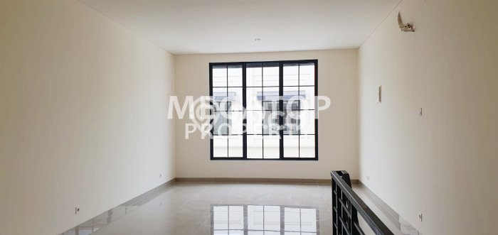 Disewakan Ruko Strategis Kawasan Gading Serpong, Luas 90m², Area Berkembang Disewakan Ruko Strategis Kawasan Gading Serpong, Luas 90m², Area Berkembang