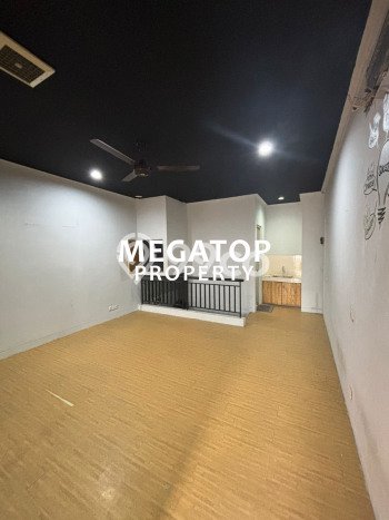 Unit Ruko Dijual di Tangerang LT 54m2 & LB 103m2 Unit Ruko Dijual di Tangerang LT 54m2 & LB 103m2