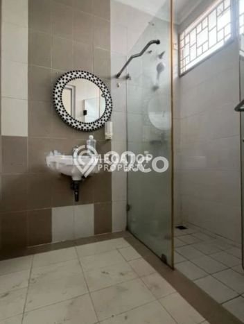 For Sale Rumah Elit Exclusive di BSD, Tangerang Selatan For Sale Rumah Elit Exclusive di BSD, Tangerang Selatan