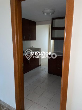Apartemen Sewa 3 Kamar Hemat Siap Huni di Jakarta Selatan, Luas 120m2 Apartemen Sewa 3 Kamar Hemat Siap Huni di Jakarta Selatan, Luas 120m2