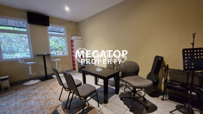 AREA BISNIS! Ruko Kawasan , Luas 225m2m², Mainroad, Strategis AREA BISNIS! Ruko Kawasan , Luas 225m2m², Mainroad, Strategis