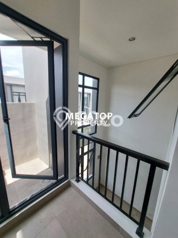 Komersial Kawasan BSD, Luas 91m2m², Posisi Mainroad Komersial Kawasan BSD, Luas 91m2m², Posisi Mainroad