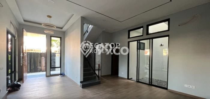 For Sale Rumah Elit Exclusive di BSD, Tangerang Selatan For Sale Rumah Elit Exclusive di BSD, Tangerang Selatan