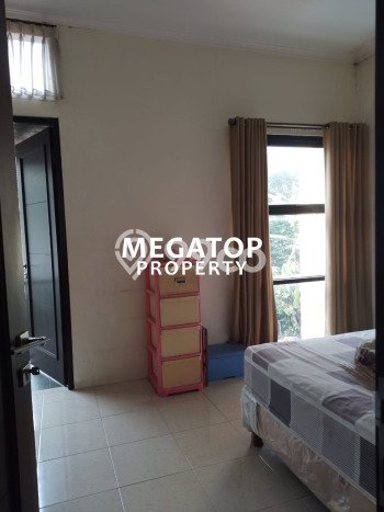 For Sale Rumah 2 Kamar Lokasi Ideal Nyaman dan Strategis di Ciputat Timur For Sale Rumah 2 Kamar Lokasi Ideal Nyaman dan Strategis di Ciputat Timur