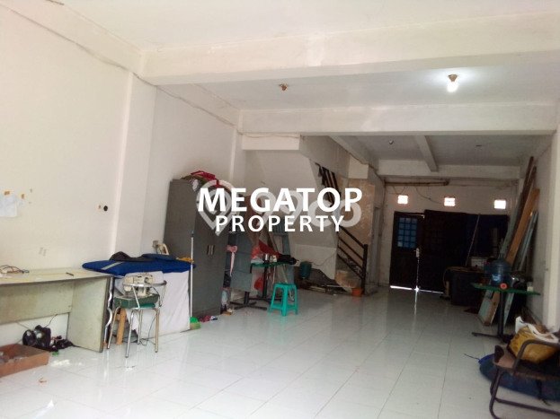 Ruko Bagus Dijual LB 220m2 Lokasi Strategis Tangerang Area Cocok untuk Berbisnis Ruko Bagus Dijual LB 220m2 Lokasi Strategis Tangerang Area Cocok untuk Berbisnis