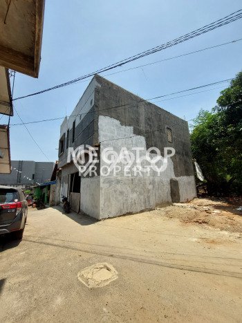 Hunian Nyaman Asri 12 KT Siap Huni di Bintaro Tangerang Selatan Hunian Nyaman Asri 12 KT Siap Huni di Bintaro Tangerang Selatan