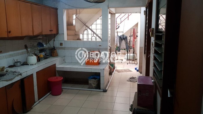 Rumah Luxury Modern Tanpa Renovasi di Pondok Indah Jakarta Selatan Rumah Luxury Modern Tanpa Renovasi di Pondok Indah Jakarta Selatan