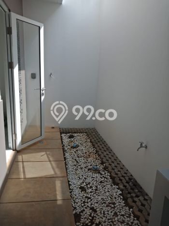Disewakan! Rumah 2 Kamar Tidur &
2 Kamar Mandi di Summarecon Bandung, Bandung Disewakan! Rumah 2 Kamar Tidur &
2 Kamar Mandi di Summarecon Bandung, Bandung