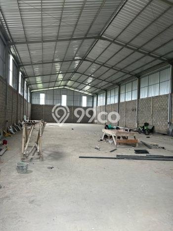 For Rent Gudang Premium di Batujajar, Luas 850m², Pusat Komersial For Rent Gudang Premium di Batujajar, Luas 850m², Pusat Komersial