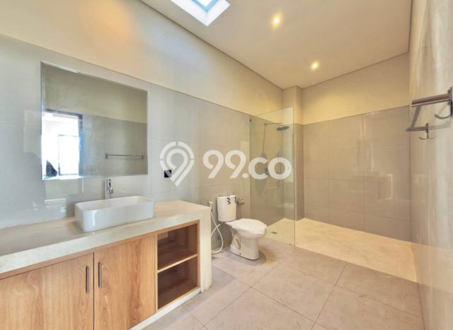 Vila Siap Huni Kawasan , Luas 0m2m², Disewakan Vila Siap Huni Kawasan , Luas 0m2m², Disewakan