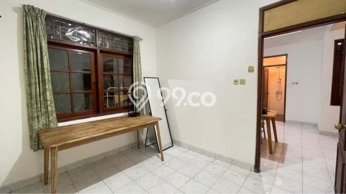Lokasi strategis! Rumah siap pakai dikontrakkan di Denpasar Selatan LB 80m2 Lokasi strategis! Rumah siap pakai dikontrakkan di Denpasar Selatan LB 80m2