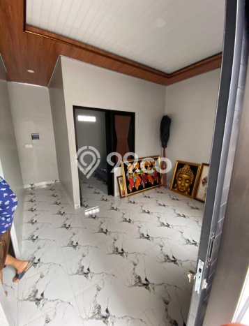 Disewakan! Rumah 5 Kamar Tidur &
5 Kamar Mandi di Nusa Dua, Badung Disewakan! Rumah 5 Kamar Tidur &
5 Kamar Mandi di Nusa Dua, Badung