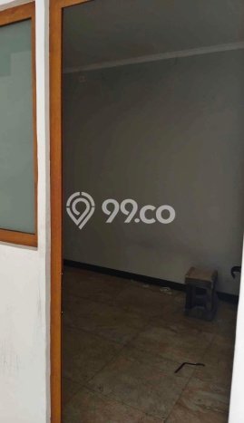 Ruko disewakan lokasi strategis Denpasar Barat Denpasar 300m2 Ruko disewakan lokasi strategis Denpasar Barat Denpasar 300m2