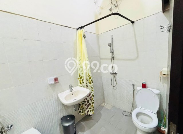 Rumah Disewakan Badung LT 100m2 LB 80m2 Kawasan Jimbaran Rumah Disewakan Badung LT 100m2 LB 80m2 Kawasan Jimbaran