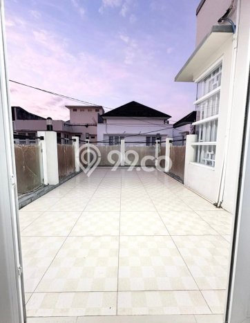 Disewakan! Rumah 3 Kamar Tidur &
2 Kamar Mandi di Jimbaran, Badung Disewakan! Rumah 3 Kamar Tidur &
2 Kamar Mandi di Jimbaran, Badung