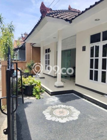 Disewakan Rumah Konsep Minimalis di Denpasar Selatan Denpasar dengan 5 KT Disewakan Rumah Konsep Minimalis di Denpasar Selatan Denpasar dengan 5 KT
