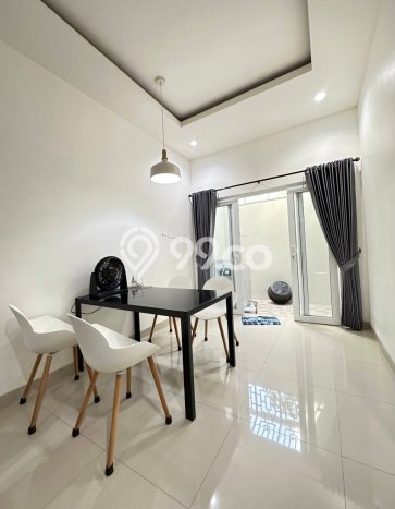 Disewakan! Rumah 3 Kamar Tidur &
2 Kamar Mandi di Jimbaran, Badung Disewakan! Rumah 3 Kamar Tidur &
2 Kamar Mandi di Jimbaran, Badung