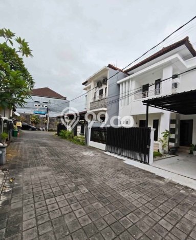 Sewa Rumah Murah di Kerobokan Badung dengan 3 Kamar Tidur Sewa Rumah Murah di Kerobokan Badung dengan 3 Kamar Tidur