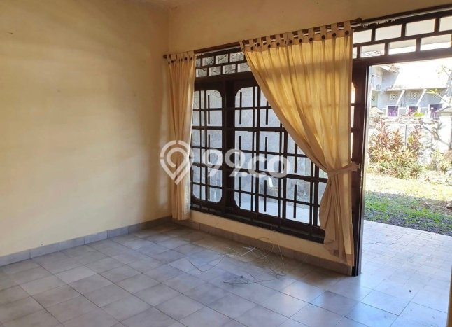 Lokasi terbaik! Rumah siap pakai dikontrakkan di Denpasar Selatan LB 80m2 Lokasi terbaik! Rumah siap pakai dikontrakkan di Denpasar Selatan LB 80m2
