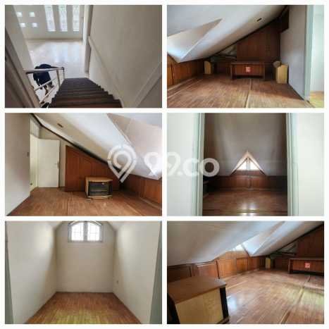 Jual Rumah Bagus Siap Huni LB 160m2 di Ciputat, Tangerang Selatan Jual Rumah Bagus Siap Huni LB 160m2 di Ciputat, Tangerang Selatan