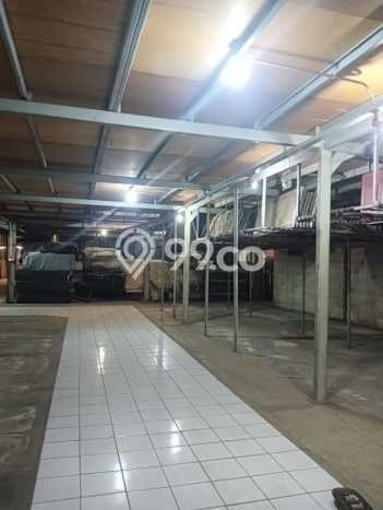 Lokasi Strategis! Dijual Gudang Bisnis di Cikarang Barat, Bekasi Kondisi Baik Lokasi Strategis! Dijual Gudang Bisnis di Cikarang Barat, Bekasi Kondisi Baik