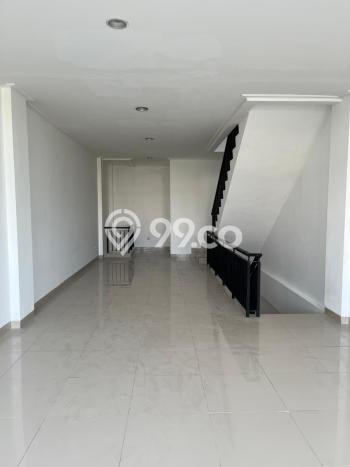 Untuk Dijual! Ruko di Pantai Indah Kapuk Jakarta Utara LT 67m2 / LB 250m2 Kawasan Strategis Untuk Dijual! Ruko di Pantai Indah Kapuk Jakarta Utara LT 67m2 / LB 250m2 Kawasan Strategis