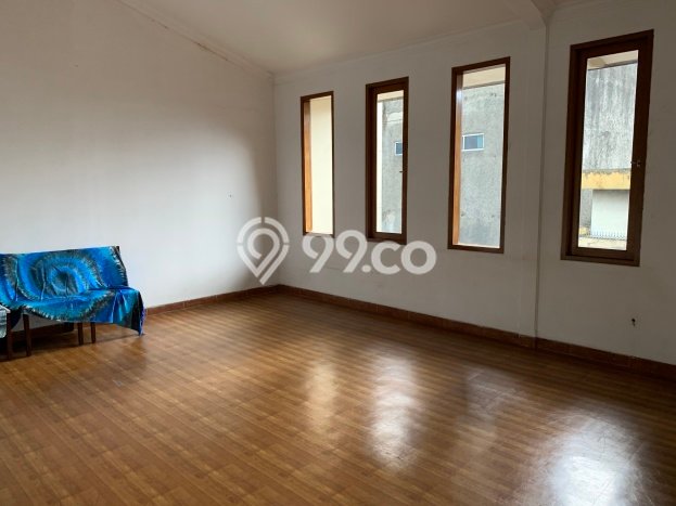 Dijual Rumah Luas Elegan Dengan View Cantik di Sumurbandung, Bandung Dijual Rumah Luas Elegan Dengan View Cantik di Sumurbandung, Bandung
