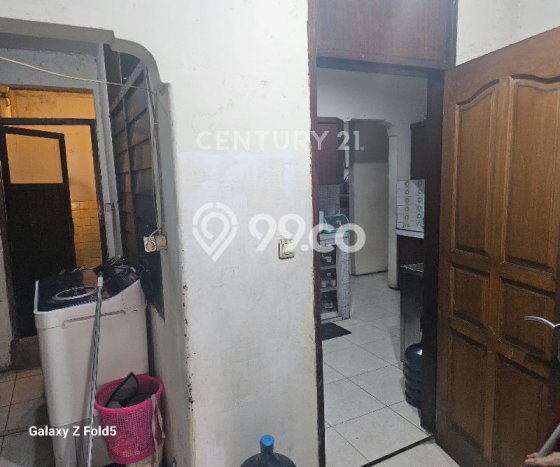 Rumah Luxury Modern Siap Huni di Kayu Putih Jakarta Timur Rumah Luxury Modern Siap Huni di Kayu Putih Jakarta Timur