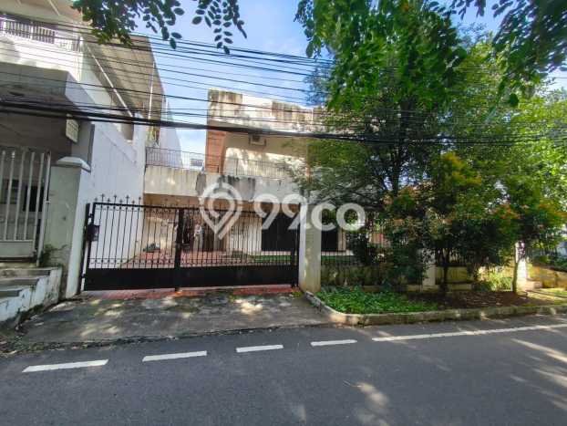 Rumah Elit LB 500m2 Siap Pakai Desain Elegan di Pulomas, Jakarta Timur Rumah Elit LB 500m2 Siap Pakai Desain Elegan di Pulomas, Jakarta Timur