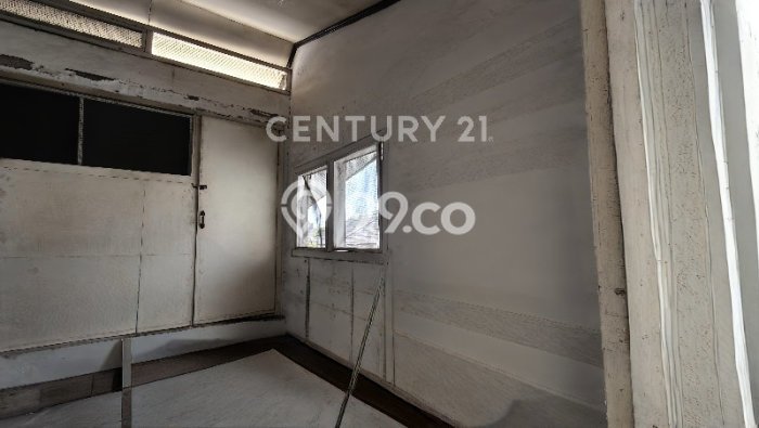 Rumah Luxury Modern Tanpa Renovasi di Pulo Asem Jakarta Timur Rumah Luxury Modern Tanpa Renovasi di Pulo Asem Jakarta Timur