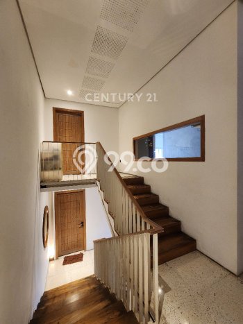 Rumah Luxury Modern Siap Huni di Kayu Putih Jakarta Timur Rumah Luxury Modern Siap Huni di Kayu Putih Jakarta Timur