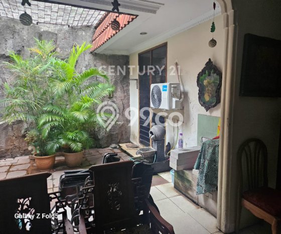 Rumah Luxury Modern Siap Huni di Kayu Putih Jakarta Timur Rumah Luxury Modern Siap Huni di Kayu Putih Jakarta Timur